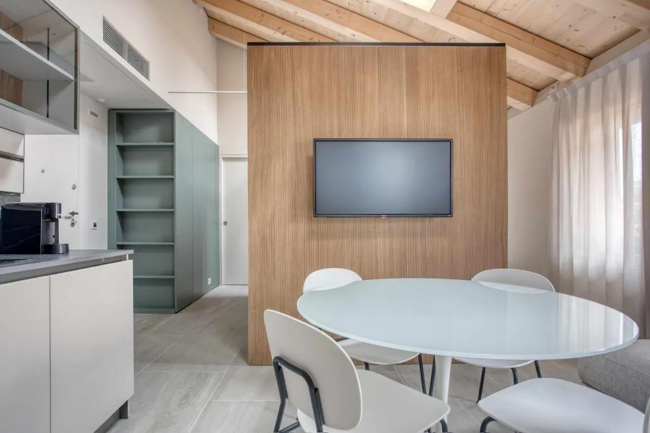 Do Pomi Suite Treviso Apartament